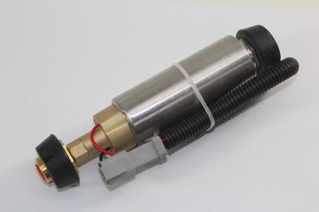 4937766(590612).JPG